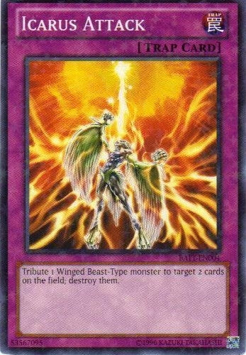 Icarus Attack (Starfoil) (BATT-EN004) (BATT)